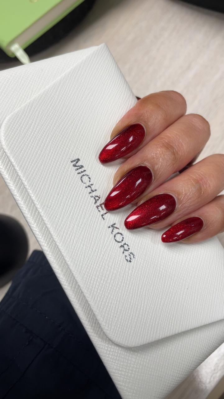 Nail artistry
